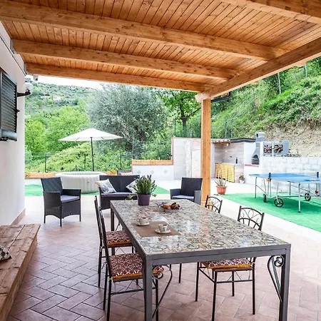 Gorgeous In With Wifi Holiday home Laureana Cilento